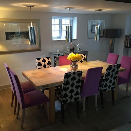 Castle Mill Bed And Breakfast Dorking Esterno foto