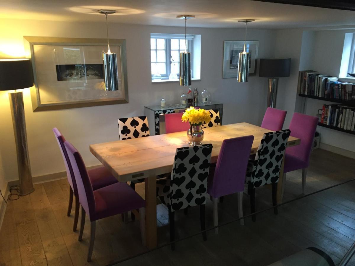Castle Mill Bed And Breakfast Dorking Esterno foto